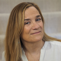 photo of Tracy Chevalier